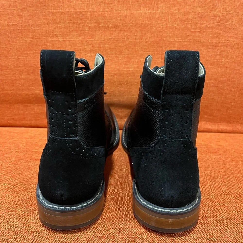 Stacy Adams Black Leather Wingtip Boots - Picture 5 of 10